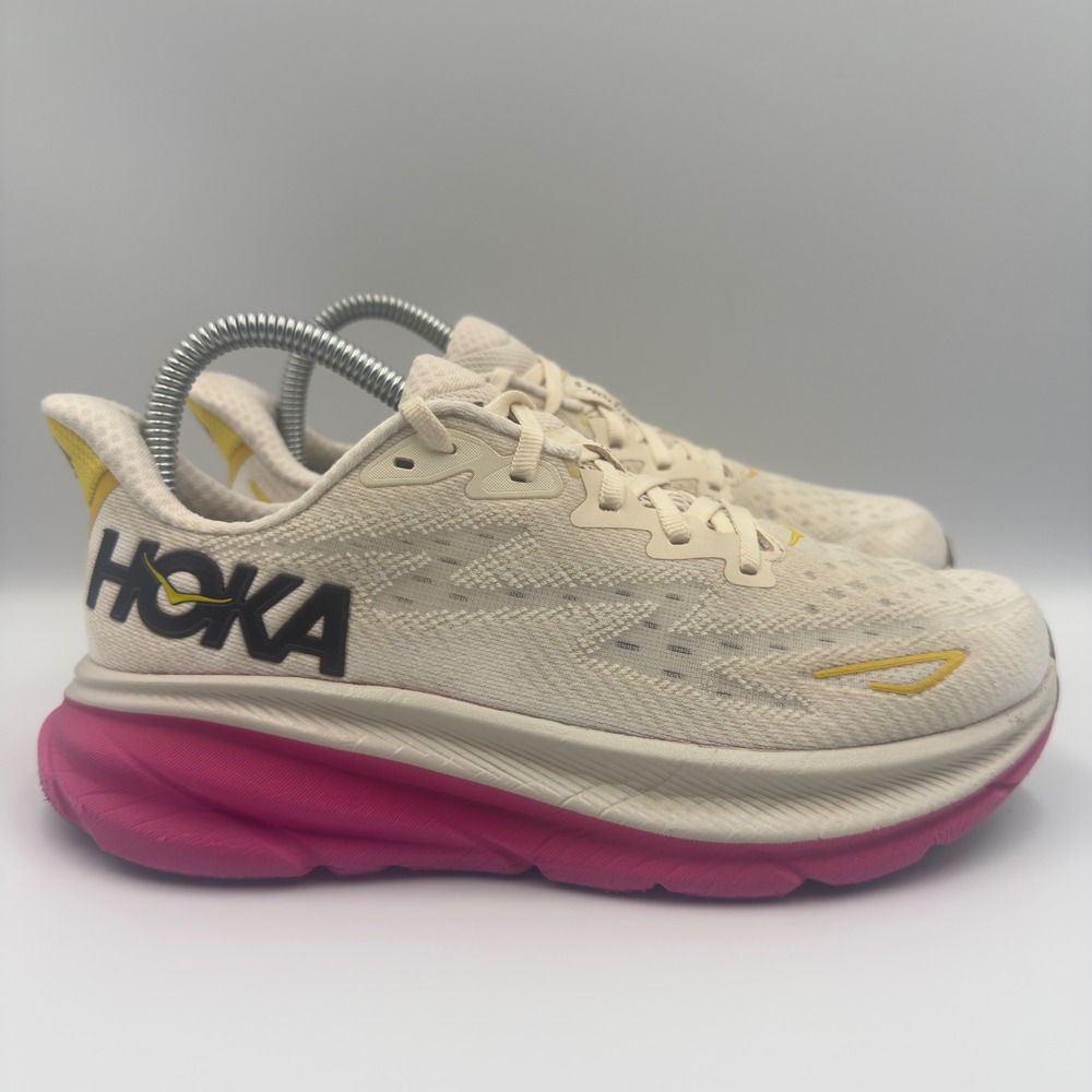 Hoka One One Clifton 9 Womens Size 6B Running Shoes Pink Cream Yellow